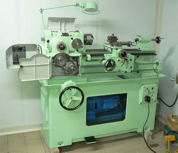 Токарний верстат Schaublin 120-VM Токарний верстат Schaublin 120